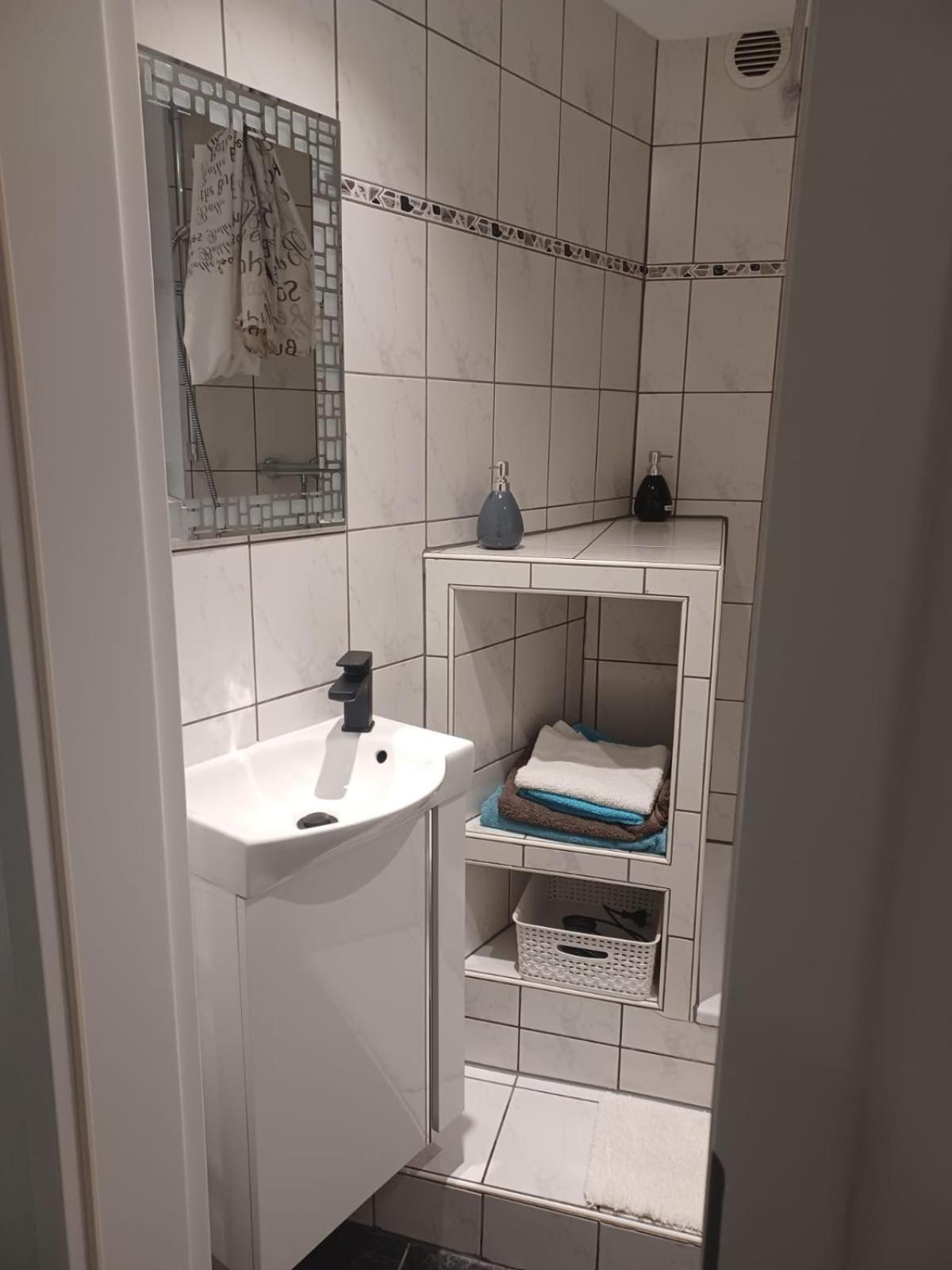 Zwergenstube Apartment Wulfrath Luaran gambar
